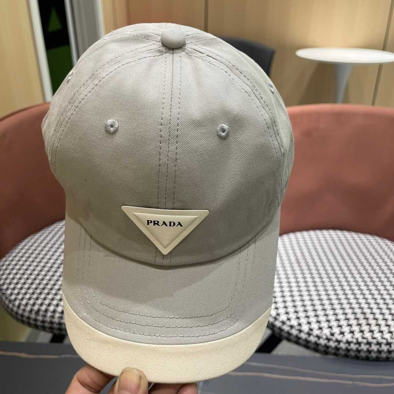 Pra*a  re-nylon baseball cap in grey and white