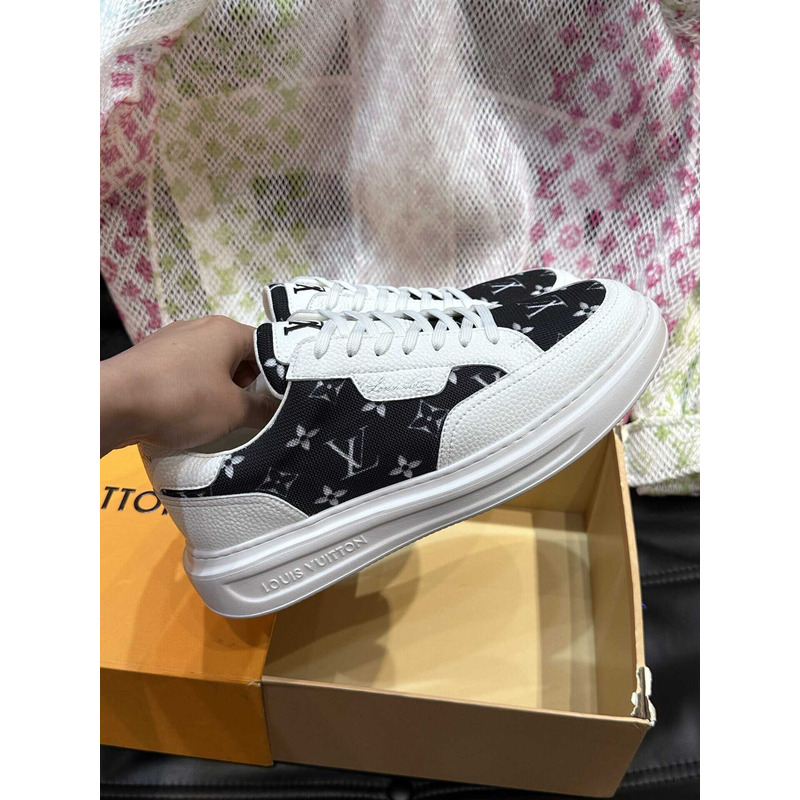 l**is V*t*n beverly hills sneaker