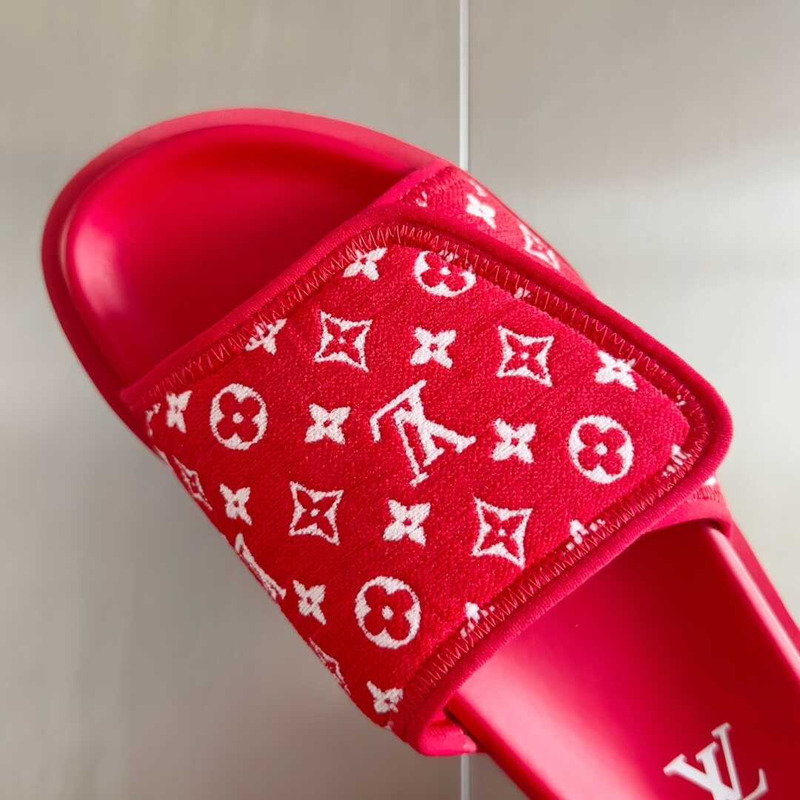 l**is V*t*n miami mule monogram red