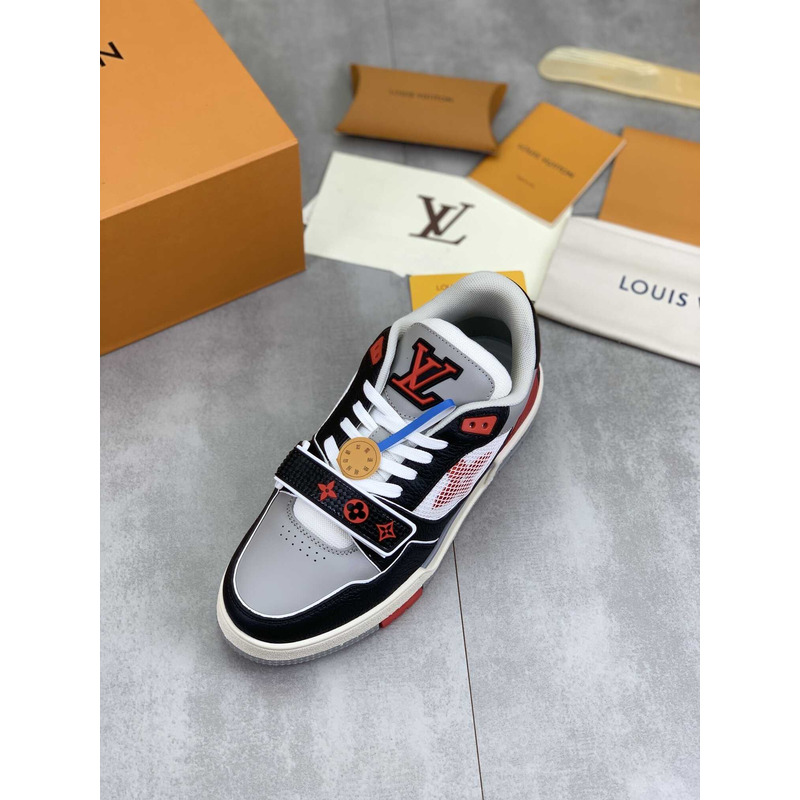 l**is V*t*n lv trainer red grey black