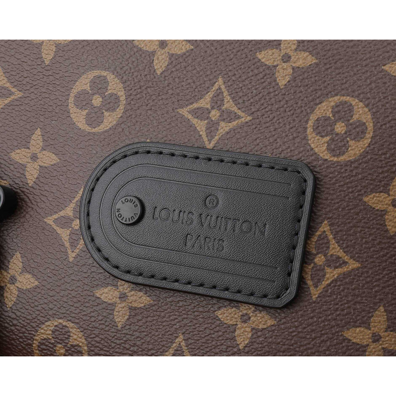 l**is V*t*n trail messenger monogram macassar coated canvas and leather