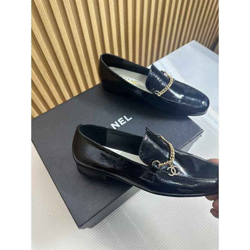 Ch*el moccasins calfskin & metal black
