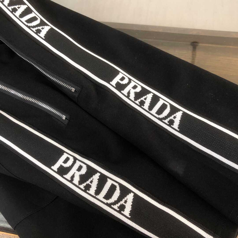 Pra*a logo short cotton black