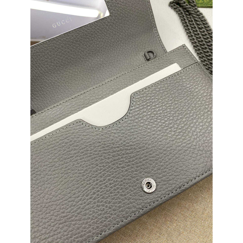 G*u*i gg marmont chain wallet grey