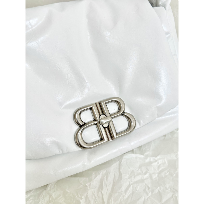Ba*len*cia*ga monaco shoulder bag calf leather white