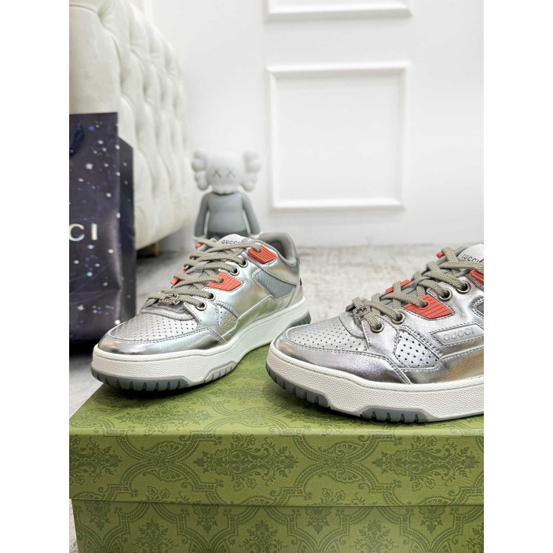 G*u*i interlocking g sneaker with leather silver