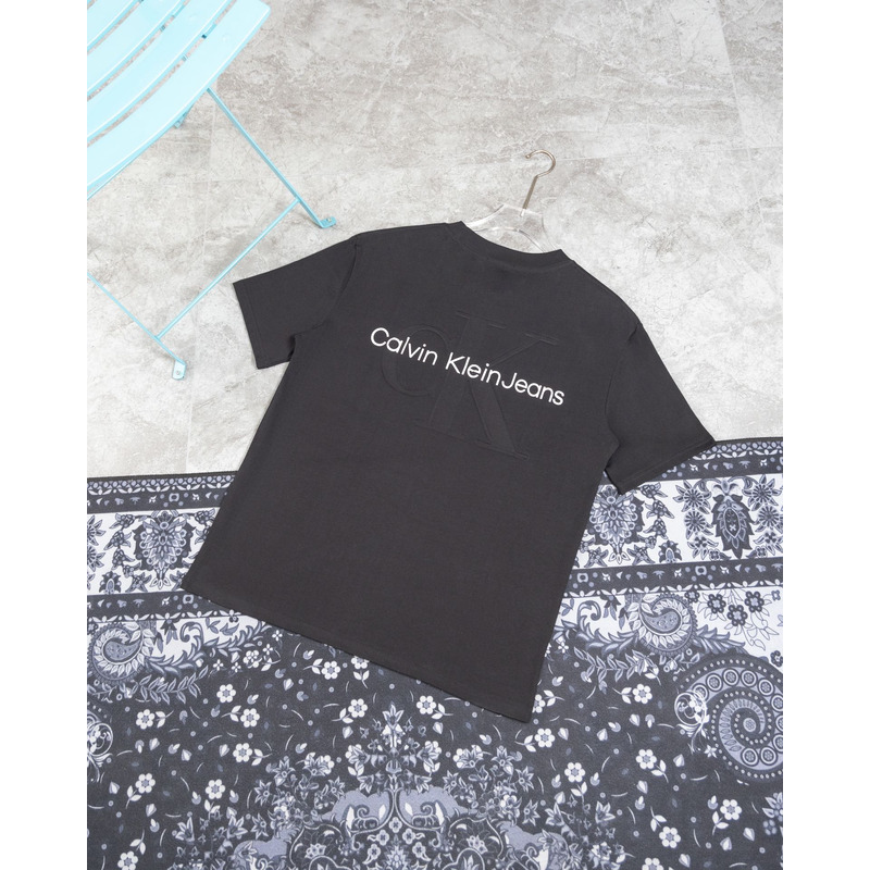 Calvin Klein Relaxed Fit Archive Logo Crewneck T-Shirt Black