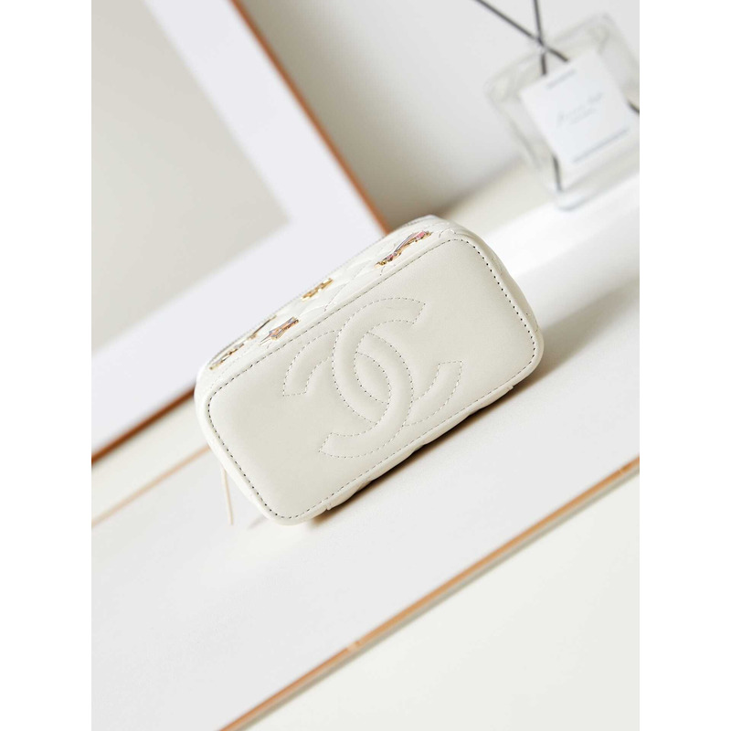 Ch*el vanity box bag with chain white