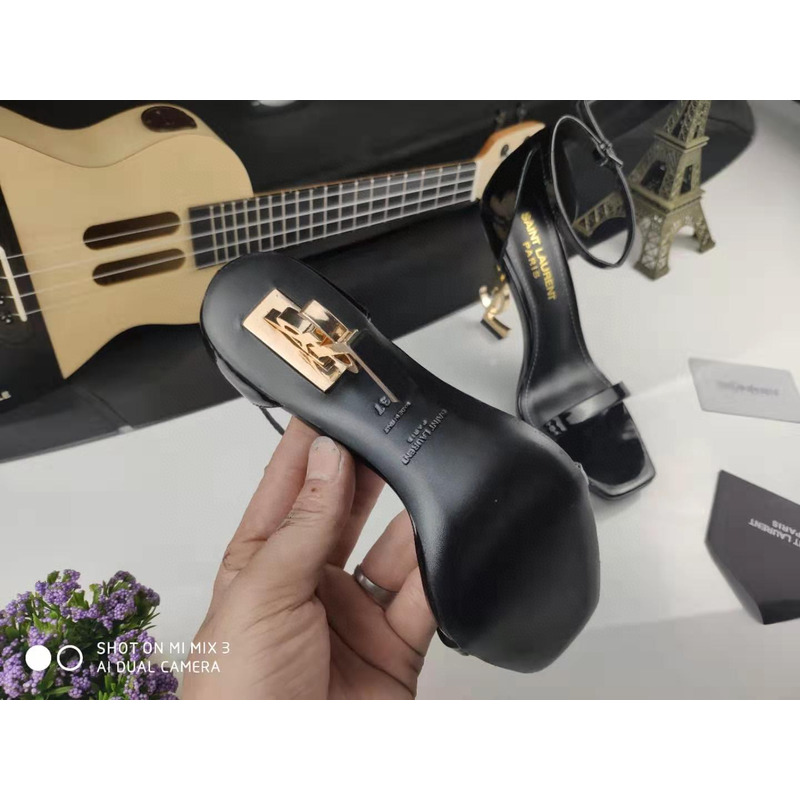 Saint Laurent Opyum Sandals In Patent Leather Gold Heel