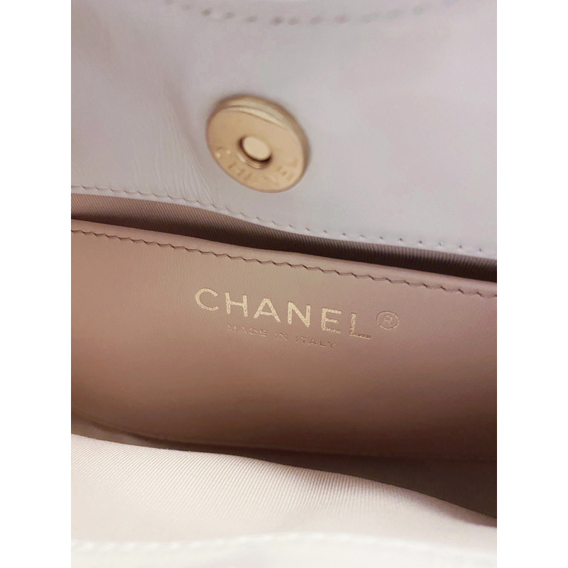 Ch*el shiny crumpled calfskin & gold-tone metal pink