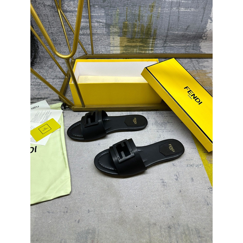 F**di fold black leather sandals black