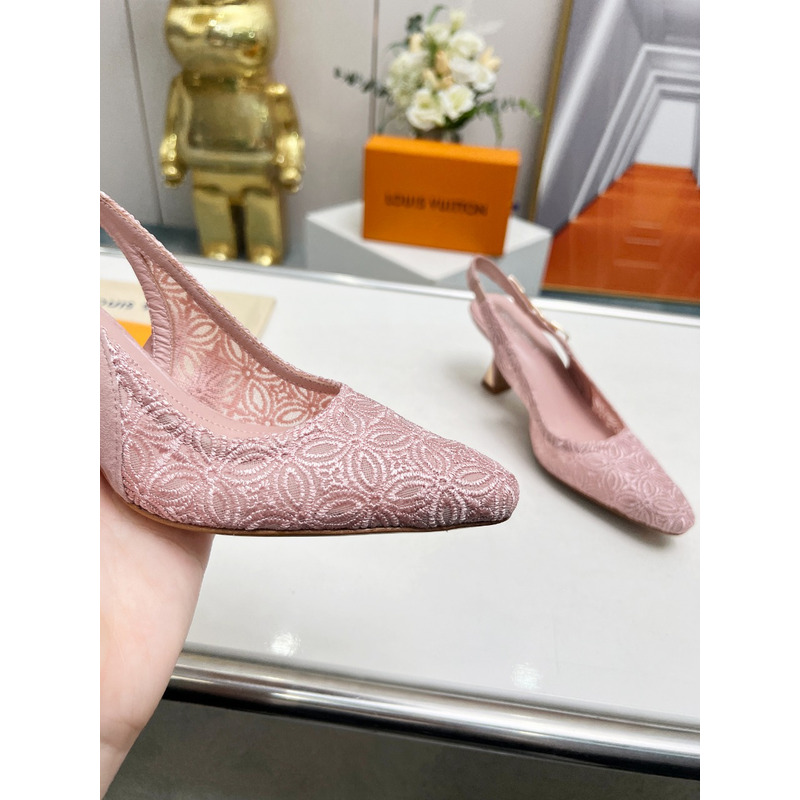 l**is V*t*n slingback pump in pink