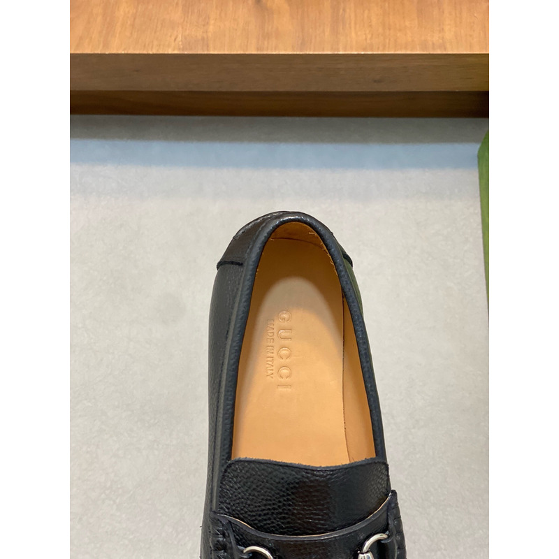 G*u*i logo loafer with horsebit black