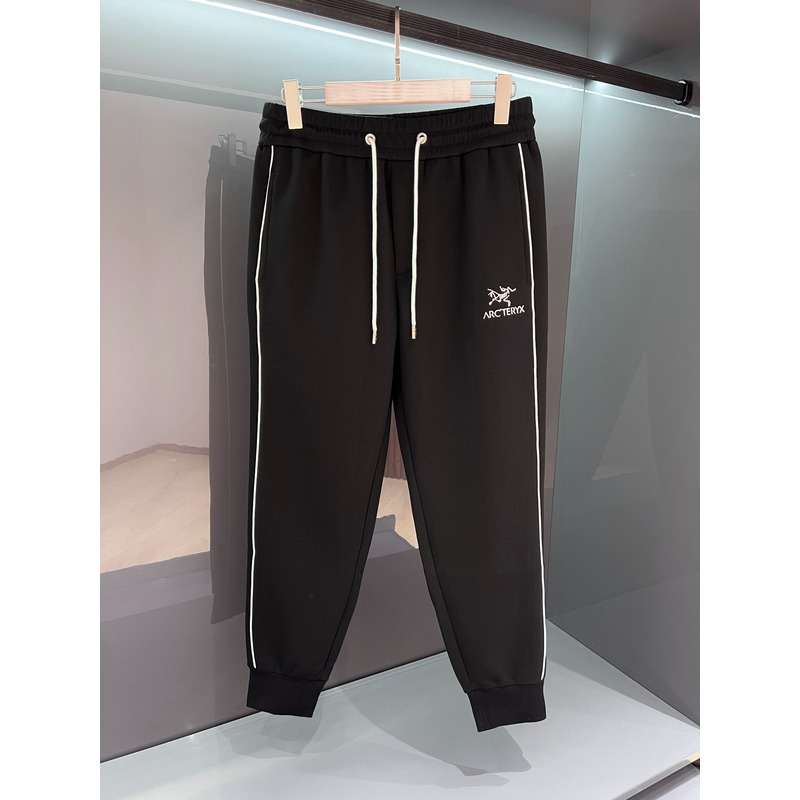 Arcteryx Logo Print Zip-up Tracksuits Black&White