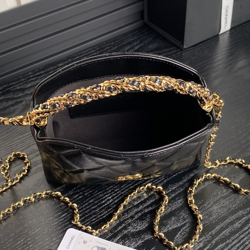 Ch*el clutch with chain shiny lambskin & gold-tone metal in black