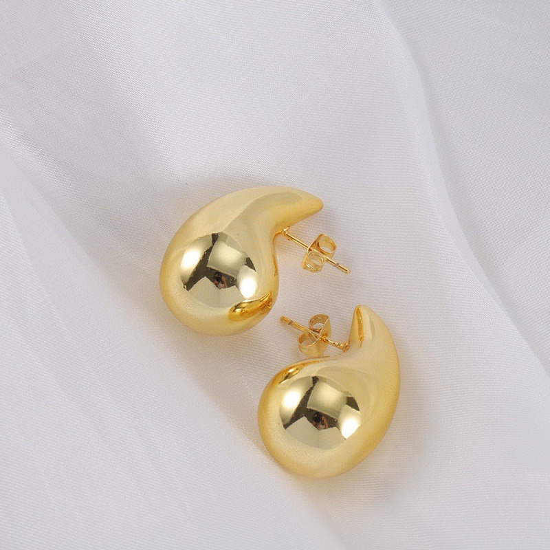 Bo*te*ga ve*ne*ta drop earrings gold