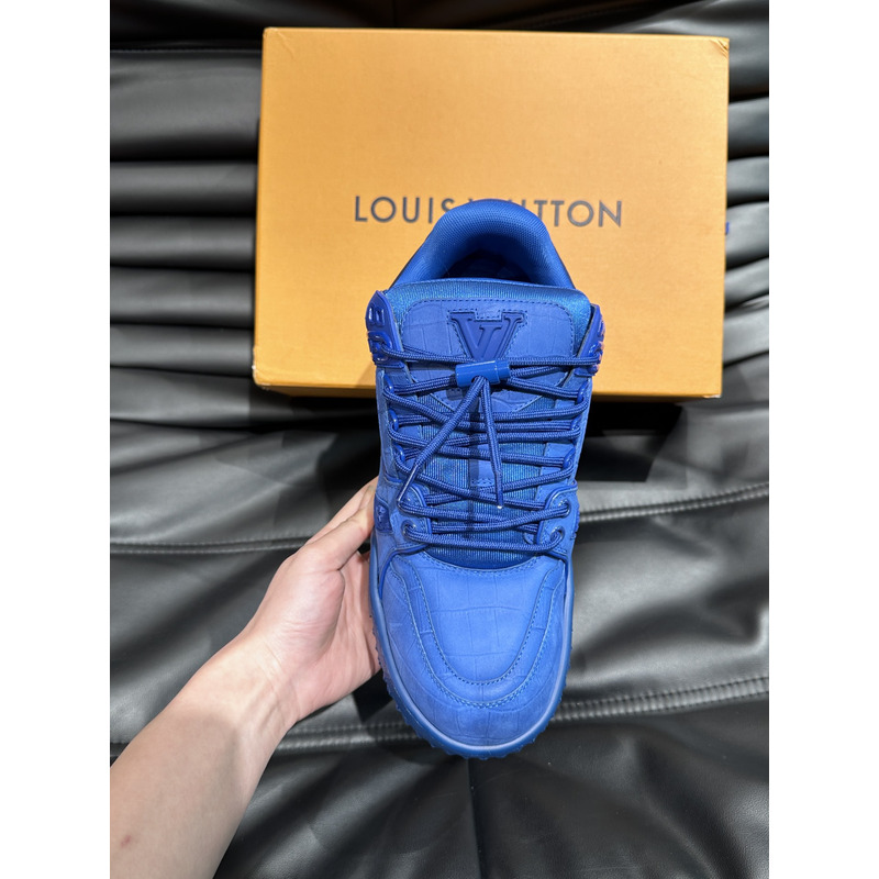l**is V*t*n lv trainer maxi blue