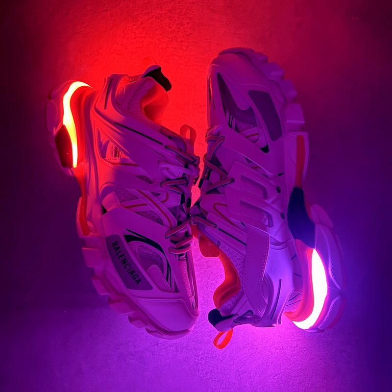 Ba*len*cia*ga led track sneakers in white&orange