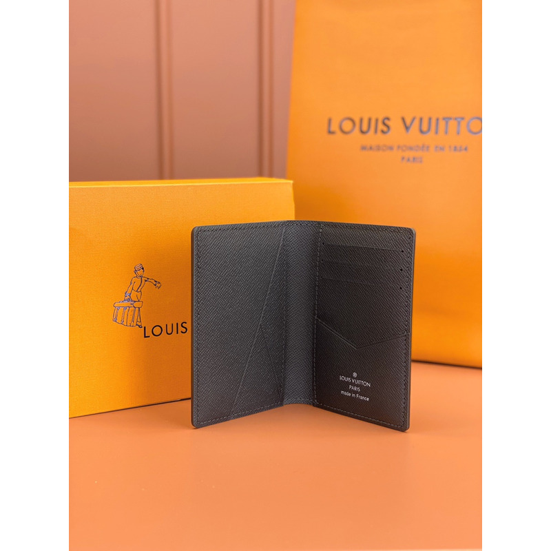 l**is V*t*n pocket organizer wallet black