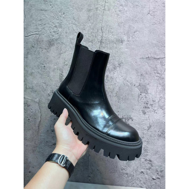 Ba*len*cia*ga chelsea boots black