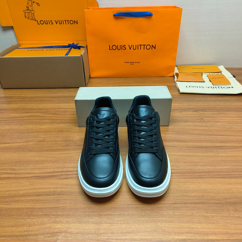 l**is V*t*n beverly hills sneaker black