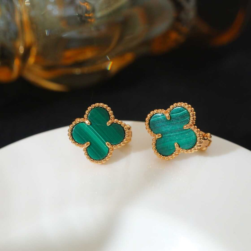 Van Cleef & Arpels Alhambra Earrings 18k Yellow Gold Malachite