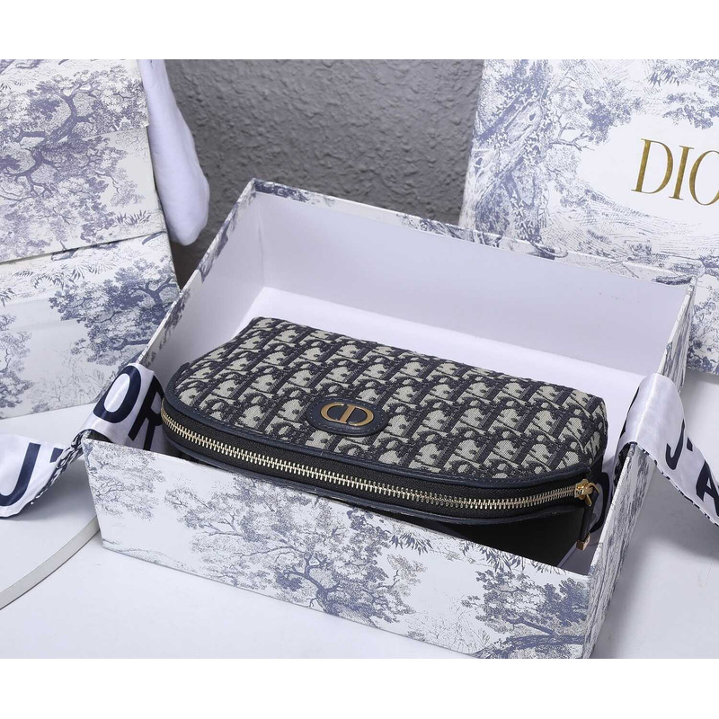D*or montaigne aphrodire pouch bag