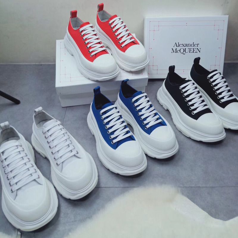 Alexander McQueen Tread Slick Platform Low Sneakers