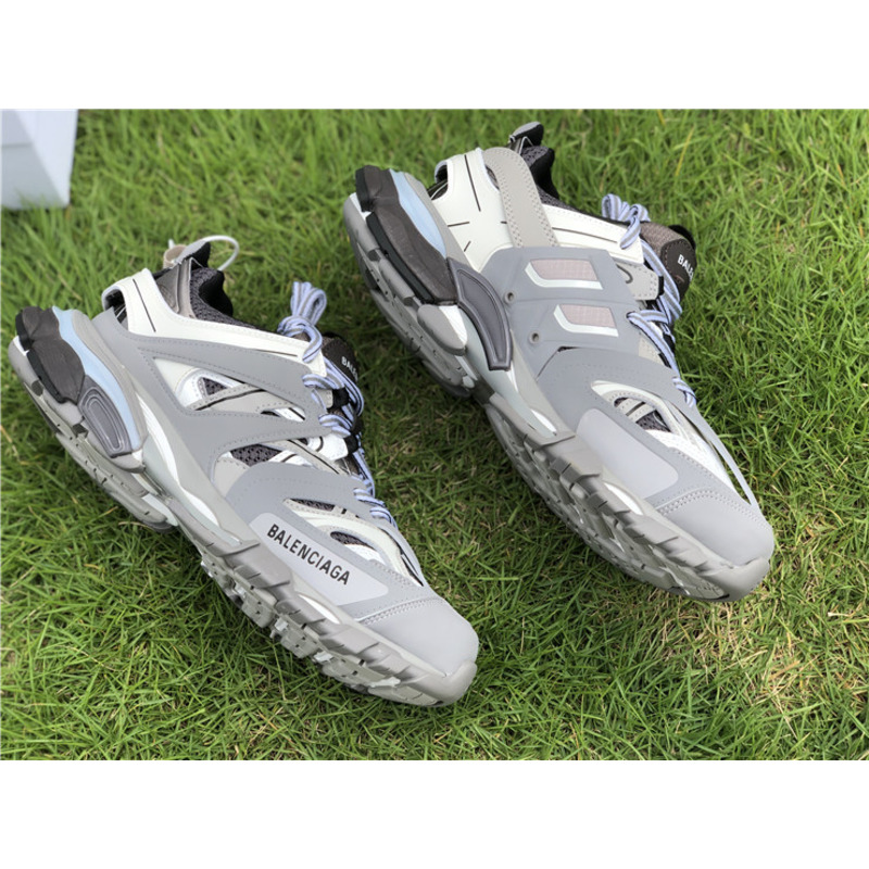 Ba*len*cia*ga 3.0 dark gray sneakers men women