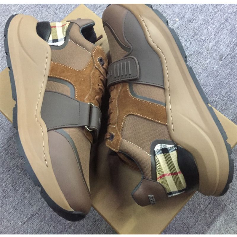 B**rry  panelled low-top sneakers
