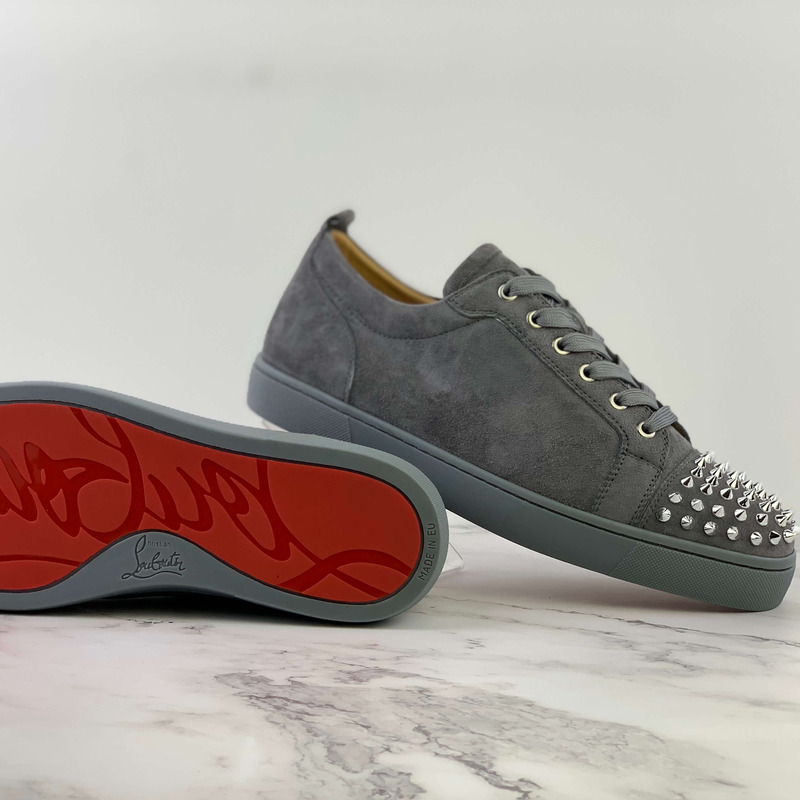 Ch**an louboutin l**is junior spikes men