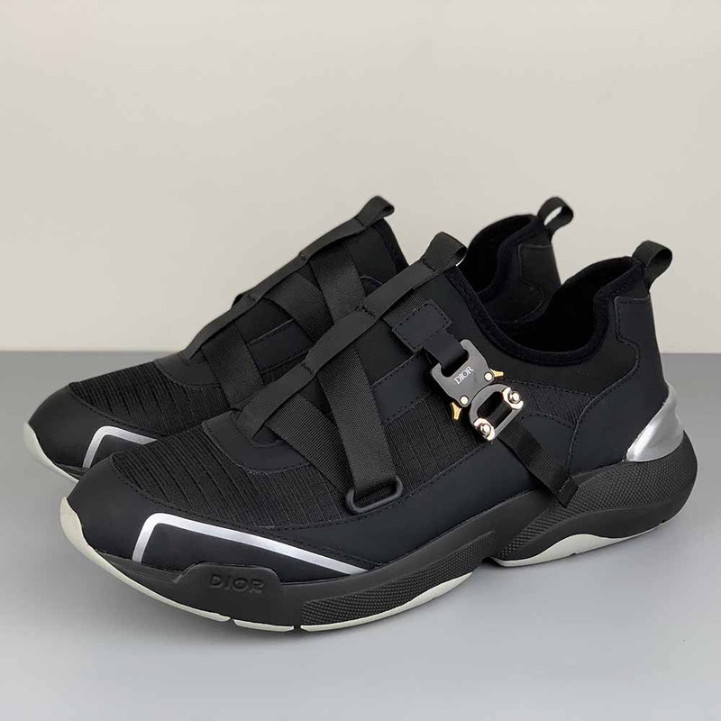 D*or "b24 runtek" sneaker in black technical canvas
