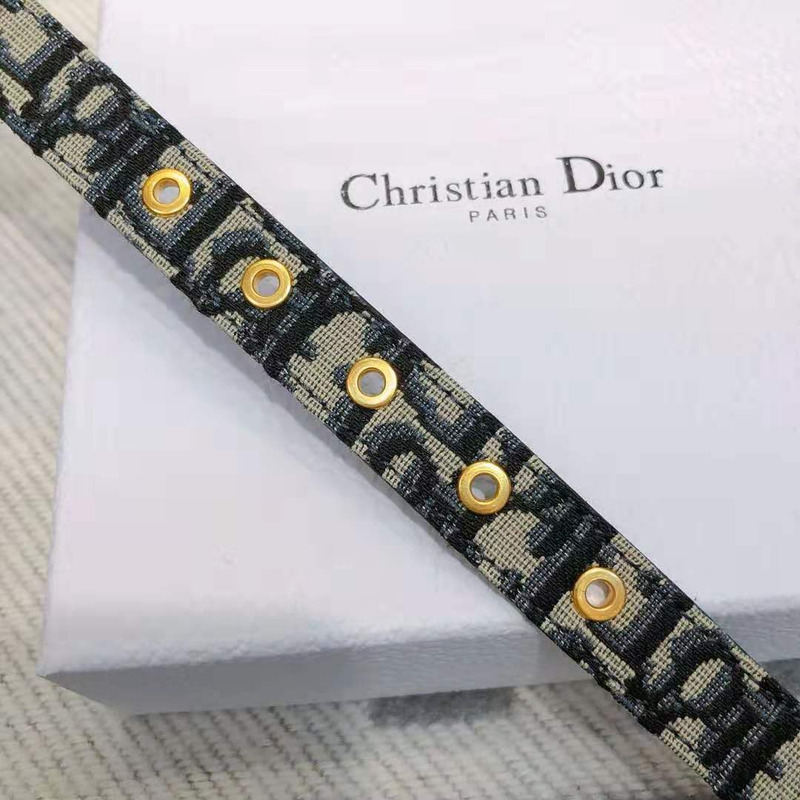 D*or saddle oblique belt