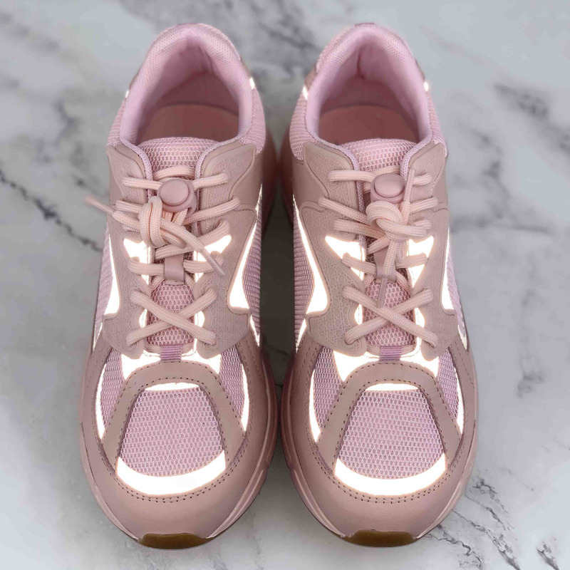 D*or "b24" sneaker in pale pink