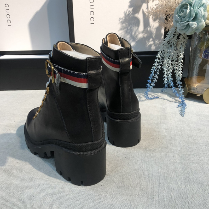 G*u*i leather ankle boot with sylvie web