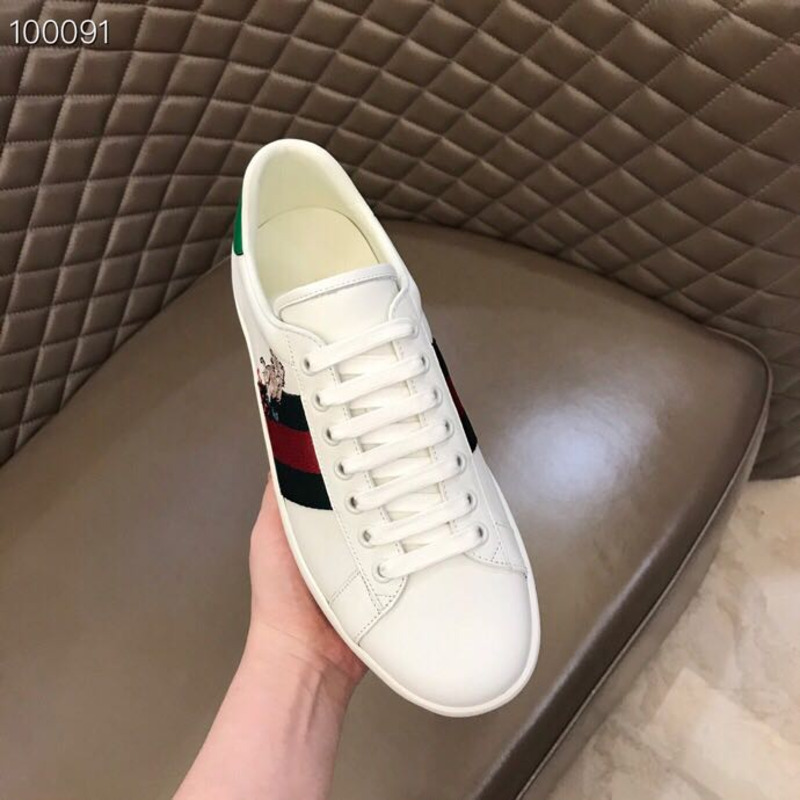 G*u*i ace sneaker with kitten