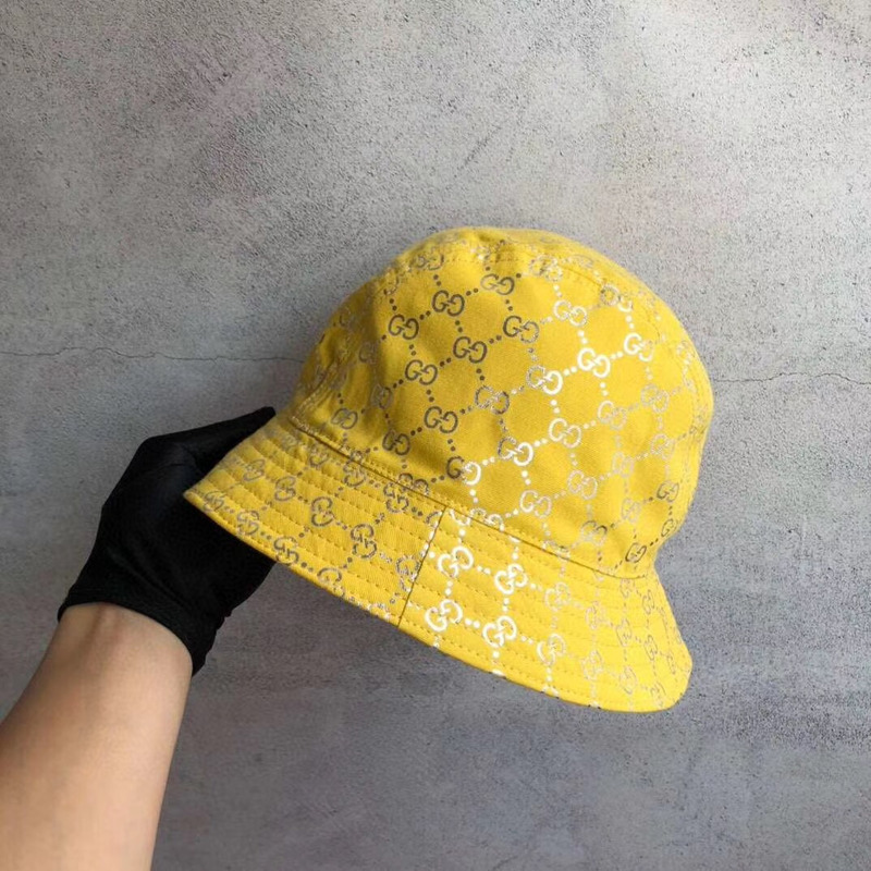 G*u*i lame bucket hat