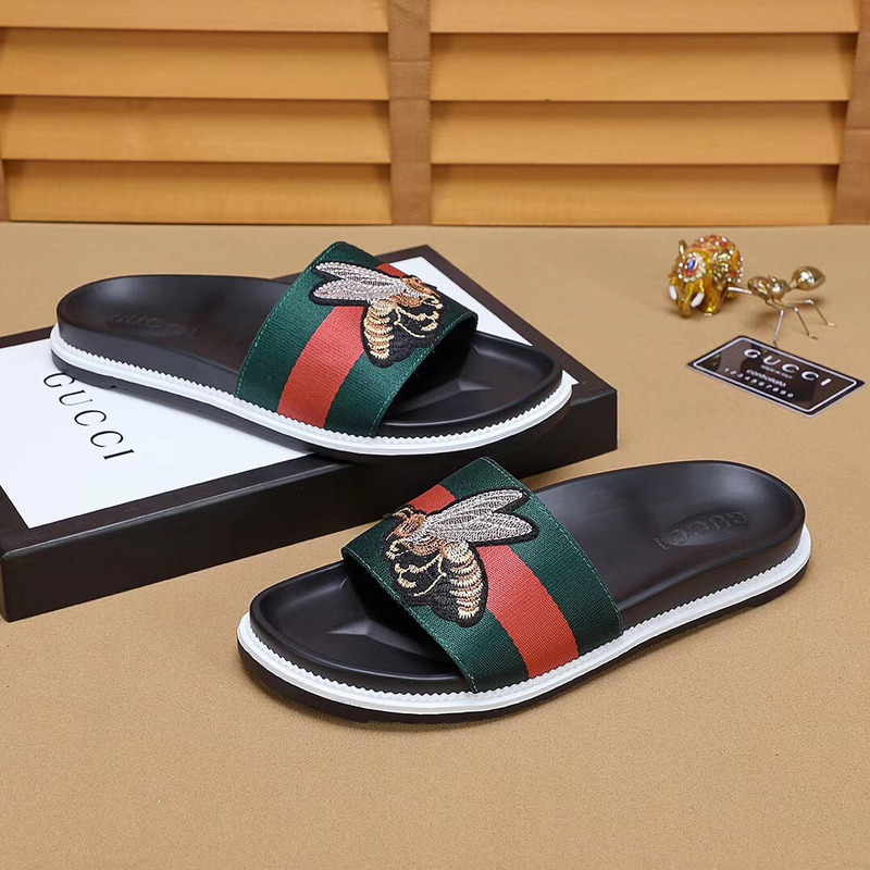 G*u*i bee web printed slide sandal