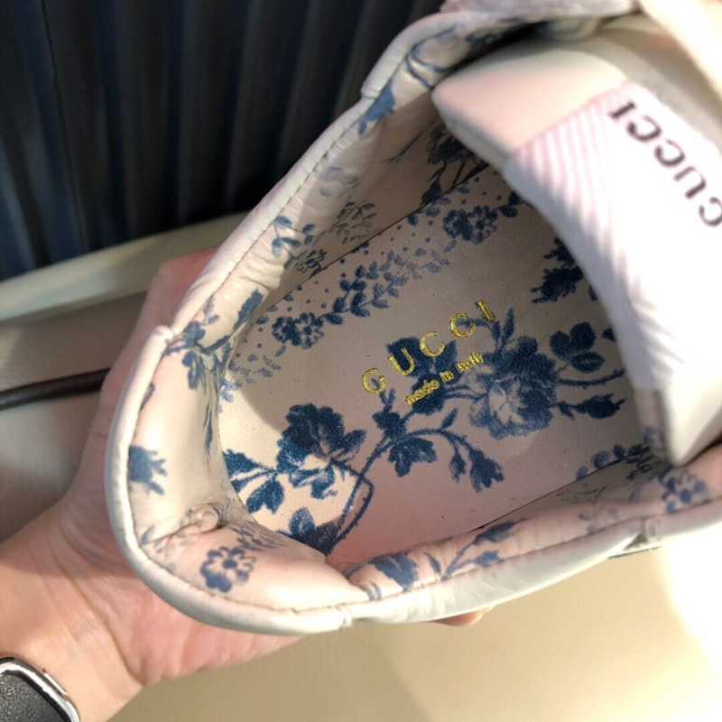 G*u*i rhyton glitter sneaker