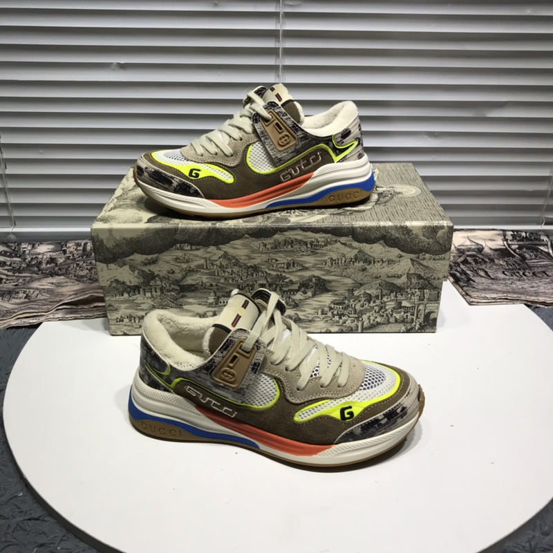 G*u*i ultrapace sneakers