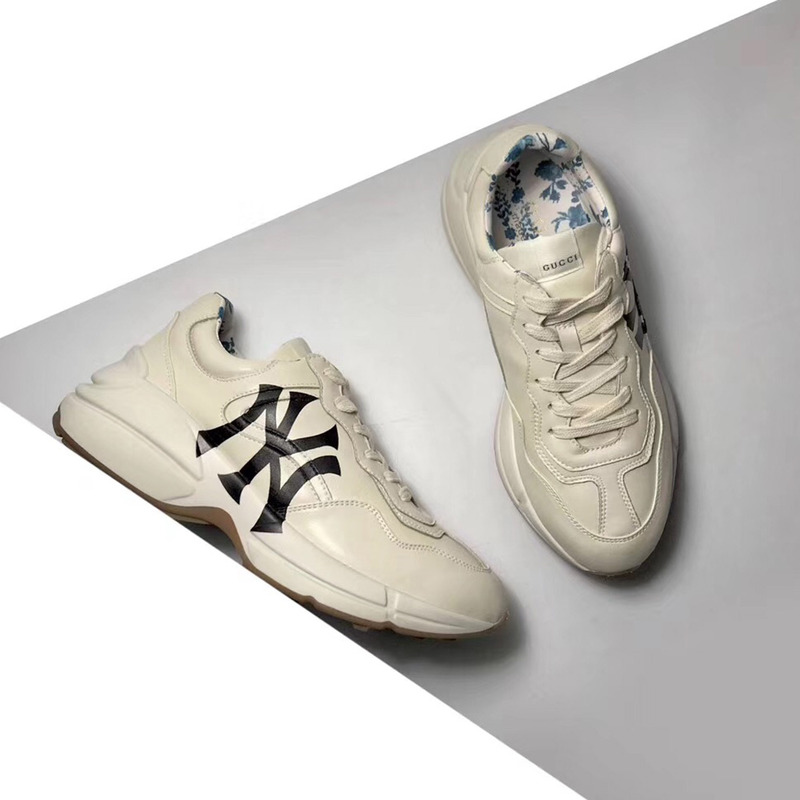 G*u*i rhyton logo leather sneaker(white)