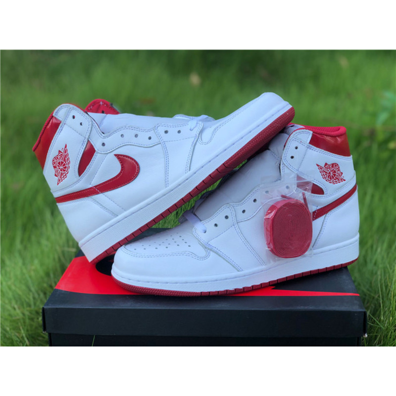 Air Jordan 1 OG"Metallic Red"555088 103 Sneakers Men