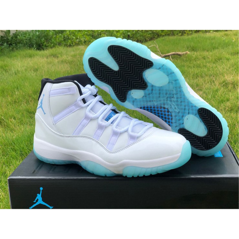 Air Jordan 11 RETRO 378037 117 Sneakers Men