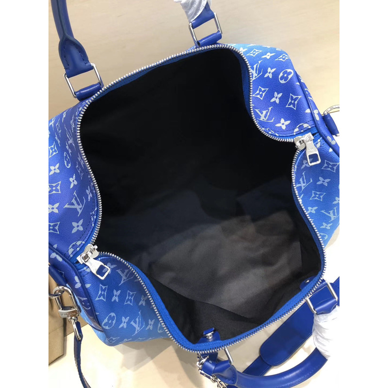 l**is V*t*n cloud duffle bag