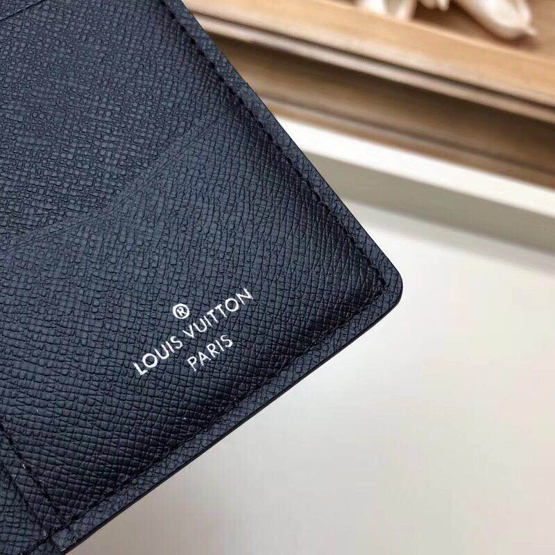 l**is V*t*n pocket organizer in marron