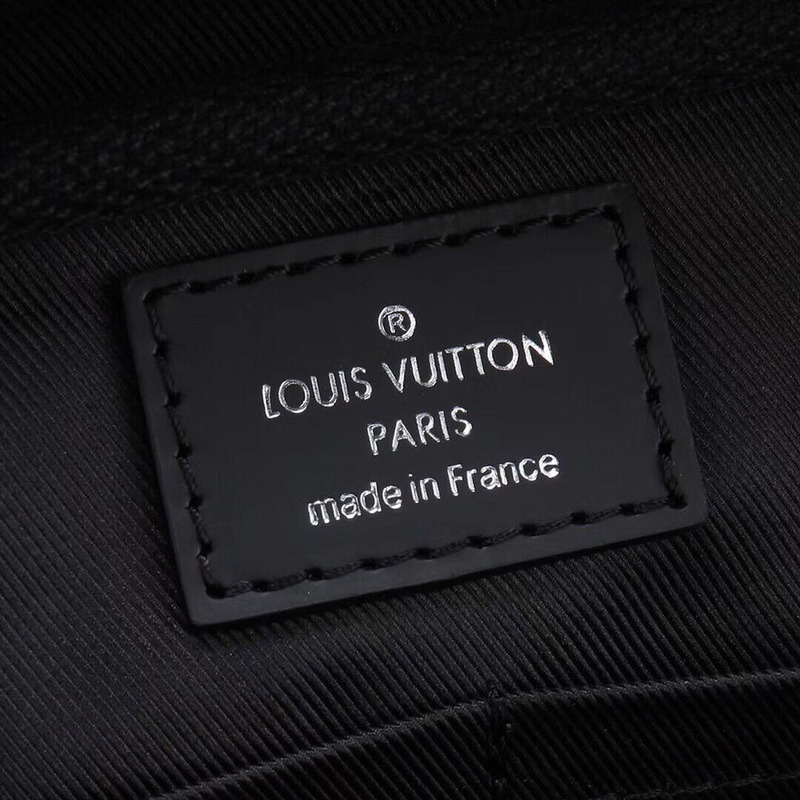 l**is V*t*n black monogram bumbag explorer m42906