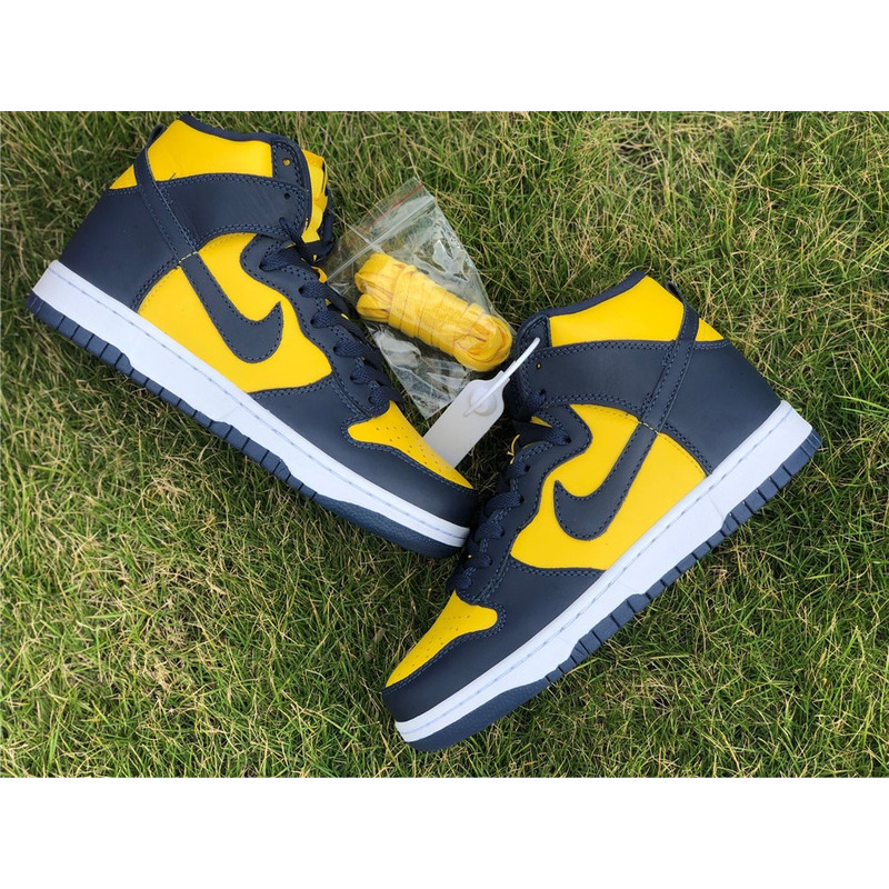 Nike Dunk High "Michigan" CZ8149 700 Sneakers Men Women