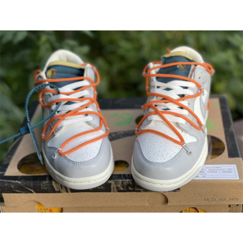 OFF White x Futura x Nike Dunk LOFF W DM1602 104 Sneakers Men Women