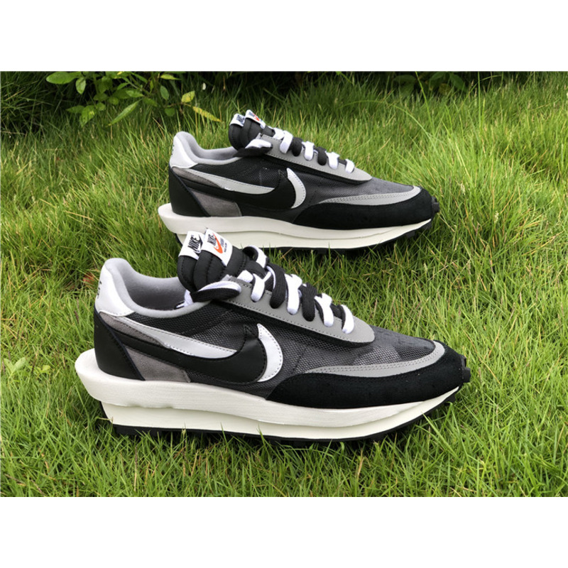 Sacai x Nike LDV Waffle BV0073 001 Sneakers Men Women