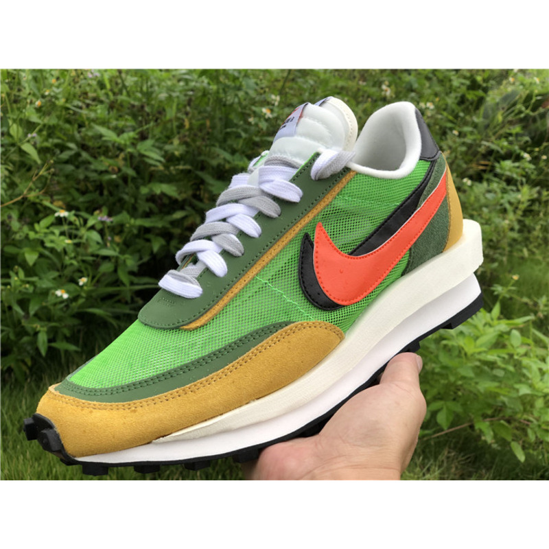 Sacai x Nike LDV Waffle BV0073 300 Sneakers Men Women